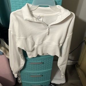 cute aerie cropped sweatshirt I have worn this a little bit!